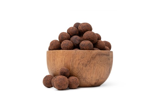 Alune de pădure în ciocolată albă și cacao
